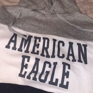 American Eagle sweatshirt